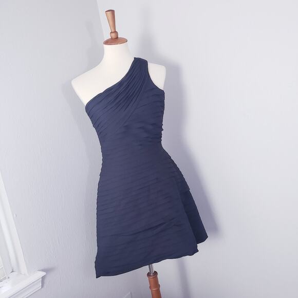 Reiss Black One Shoulder Charlotte A-Line Tiered Pleated Mini Sleeveless Dress - Picture 1 of 12